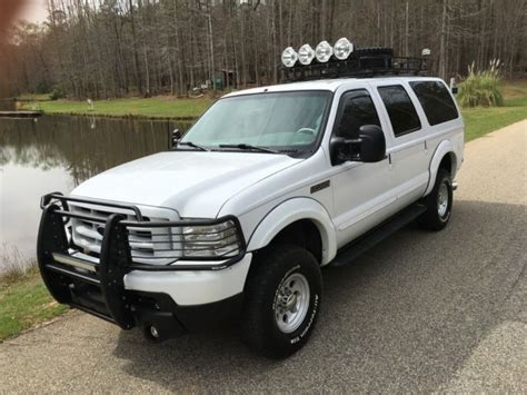 2000 Ford Excursion XLT Sport 4x4 7 3L LOW MILES MUST SEE