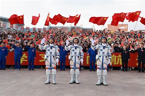 China Successfully Launched Shenzhou Rocket Took Three