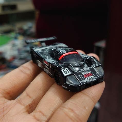 Hot Wheels Mercedes C Sauber X Diorama Premium Suelto Shopee México