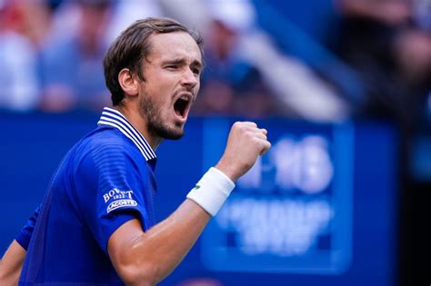 Us Open Daniil Medvedev Tops Felix Auger Aliassime In Semis