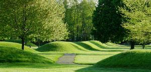 Newark Earthworks in Newark Ohio | Ohio Traveler