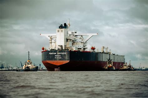 Biggest Ever Ship To Sail In Humber Arrives And Its Longer Than The