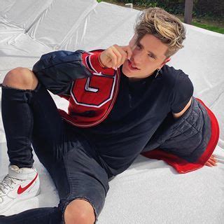 Pin By Kat Rina On Martinez Twins Cute Blonde Guys Blonde Guys Emilio Martinez