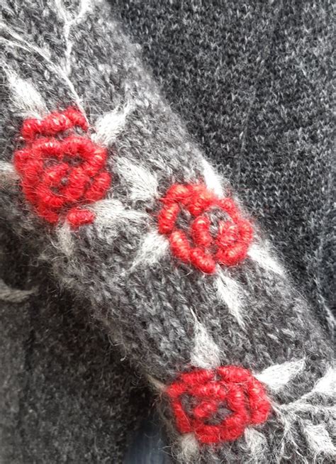 Hand Knitted Fingerless Mittens With Embroidery Roses,winter ...