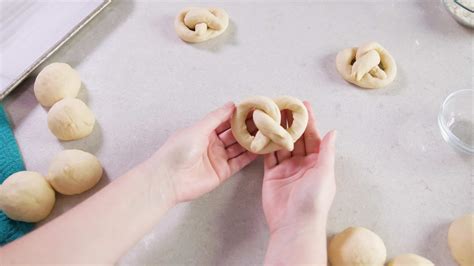 Best Homemade Soft Pretzels Process Photos 5