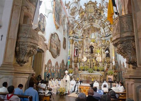 Dom Lauro Celebra Sua Primeira Missa Na Par Quia De Nossa Senhora Da