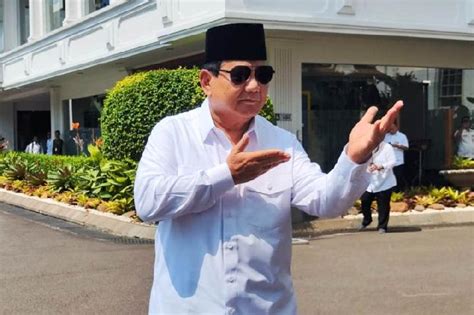 Kelakar Prabowo Ke Panglima Tni Dan Kapolri Namanya Kalau Digabung