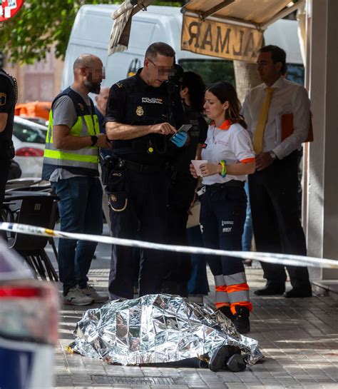 Apu Alamiento En Valencia Un Hombre Mata A Otro A Pu Aladas En