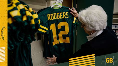 Behind the scenes: How the Packers' 50s Classic uniforms were prepared