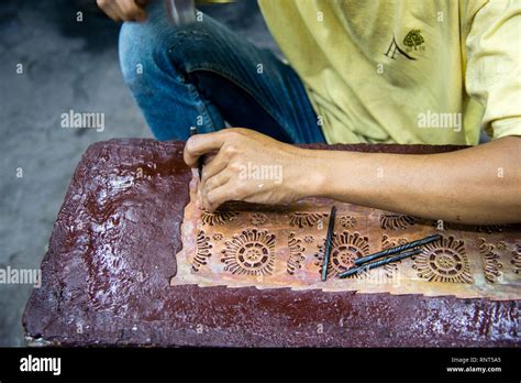 Artisans d Angkor in Siem Reap offers workshops in traditional ...