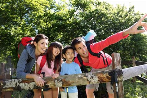 10 Fun Summer Family Day Trips From Toronto - Help! We've Got Kids