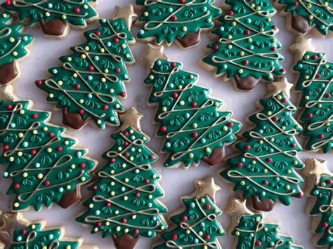 Cute Christmas Cookies 2019 Edition Blush And Pine Creative Cute Christmas Cookies