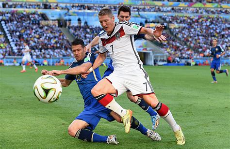 World Cup 2014: Bastian Schweinsteiger's final - in…