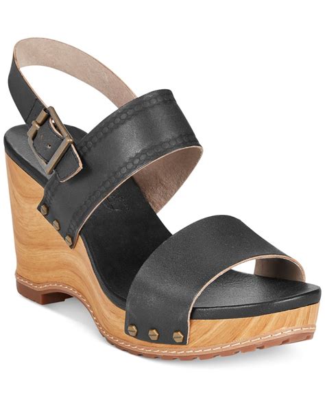 Timberland Womens Earthkeepers Tilden Platform Wedge Sandals In Black