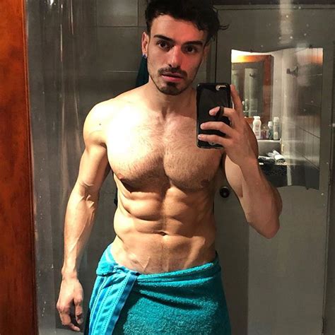 Andrés Mejia Vallejo Modelo Colombiano