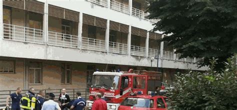 Roma Scoppia Un Incendio Nelle Sale Operatorie Del Policlinico Umberto