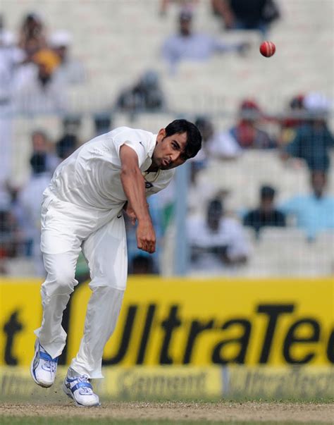 Mohammed Shami bowls on Test debut | ESPNcricinfo.com