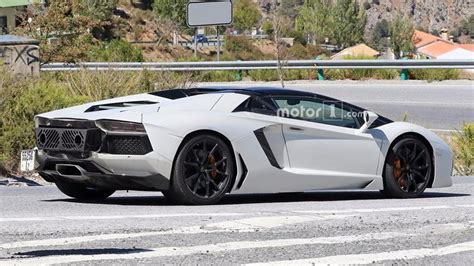 歷代最強！lamborghini全新車型aventador Svj來臨，最大馬力上看800hp Yahoo奇摩汽車機車