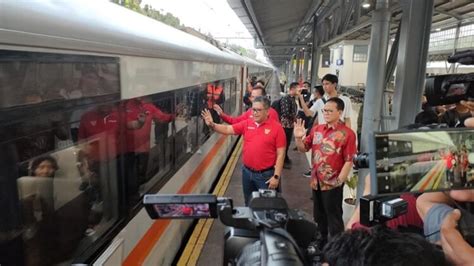 Pdi Perjuangan Lepas Gerbong Kereta Api Untuk Pemudik Besok