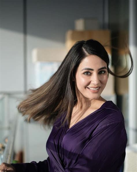 Pin By Ranjit Deshmukh On Hina Khan Beautiful Women Pictures Heena Khan Hot Actresses