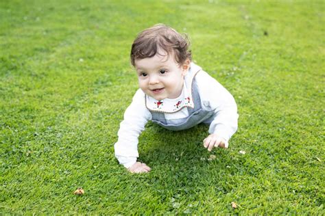 Le Petit Prince Joachim Murat Souffle Son Unique Bougie Sur Son G Teau