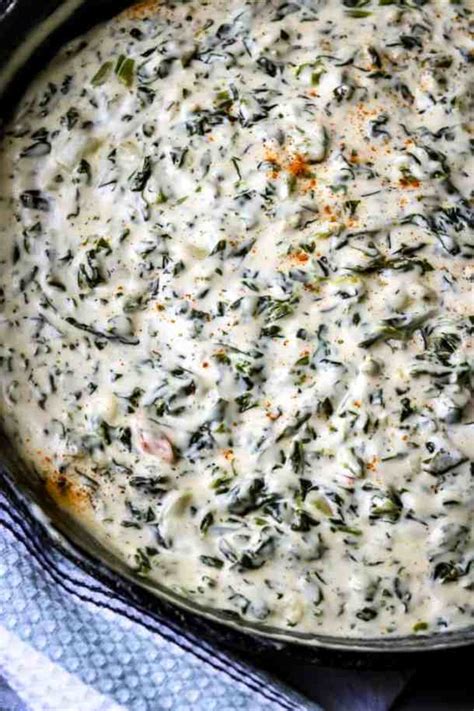 Easy Cheesy Creamed Spinach Dip Recipe - Savory Thoughts