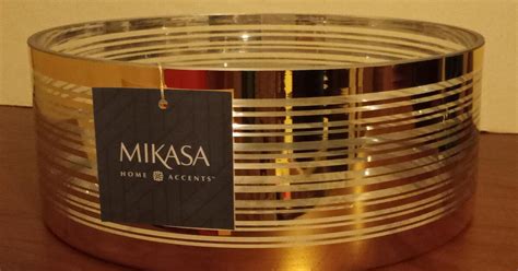 New Beautiful Mikasa Home Accents Gold Ombre Round Glass Vase Size Is