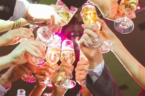 Premium Photo Group Of People Drinking Glass