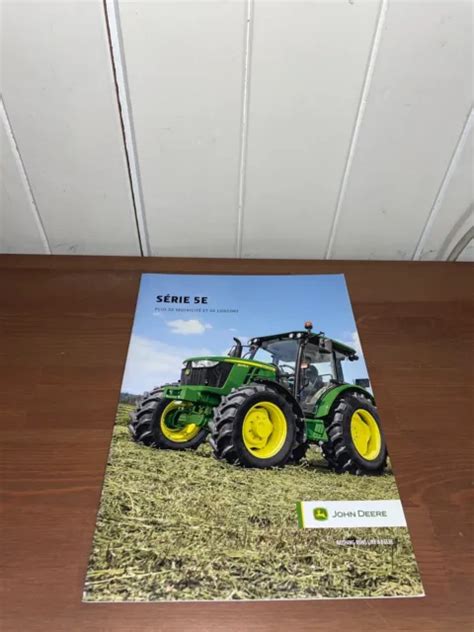 BROCHURE PROSPEKT PROSPECTUS TRACTEUR JOHN DEERE SERIE 5E Tractor