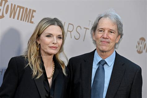 Photo Michelle Pfeiffer Et Son Mari David E Kelley Premi Re De La