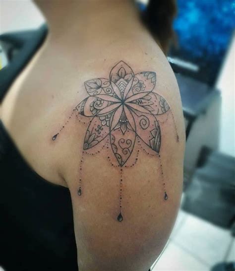 Tatuagens Femininas No Ombro Imagens Que V O Te Inspirar A Tatuar