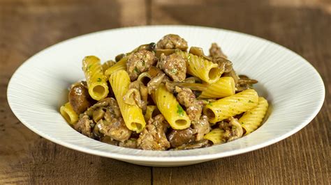 Pasta Salsiccia E Funghi Ricette Casa Pappagallo