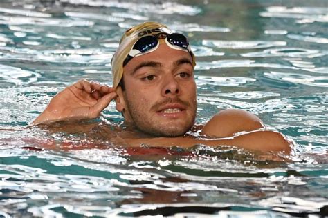 Gregorio Paltrinieri 2021 Nuoto Di Fondo Gregorio Paltrinieri Stacca