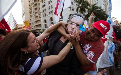 Protestos Contra O Impeachment De Dilma Rousseff