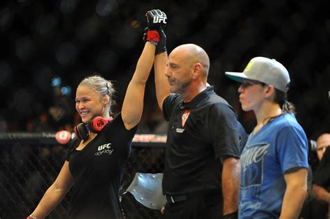 Joe Rogan Clarifies On Post Fight Ronda Rousey Interview