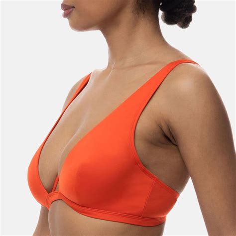 Conjunto Bikini Super Escotado Con Aro Sin Relleno Ouara Dorina Limited Edition