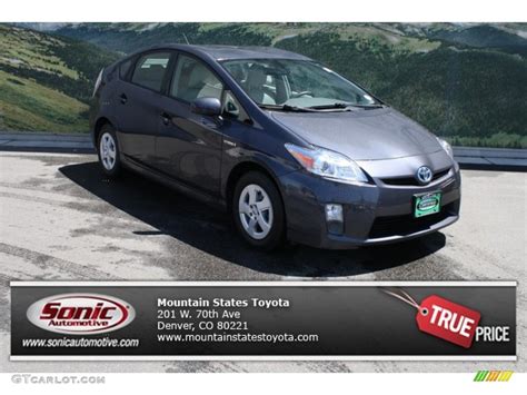 Winter Gray Metallic Toyota Prius Hybrid Ii Photo