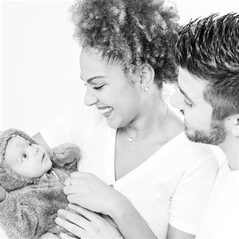 Shooting nourrisson en studio pour Victoria, Thomas et Roméo - Gilles