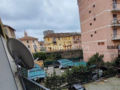 Vendita Appartamento Rapallo Quadrilocale In Via Goffredo Mameli Da