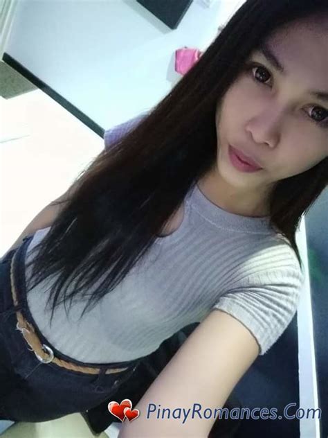 Slim Filipino Ladyboy Waiting For You