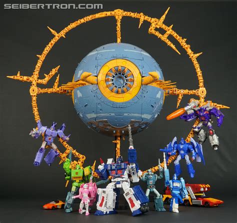 Transformers War for Cybertron: Trilogy Unicron Toy Gallery (Image #276 of 650)