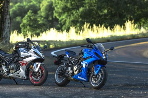 Yamaha Mt Best Naked Bike Of The Year Below Cc Bikesrepublic