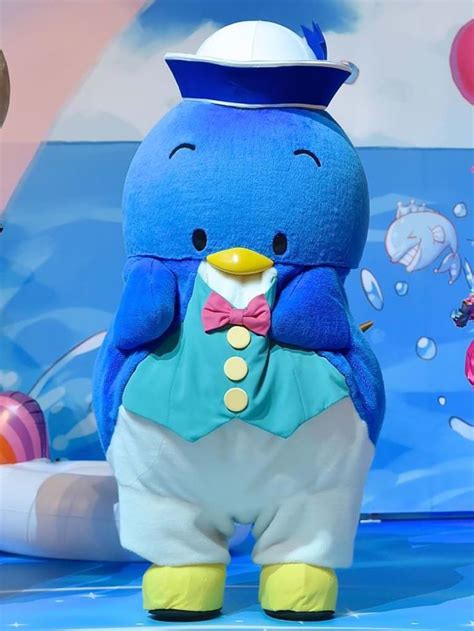 Tuxedo Sam In 2020 Hello Kitty Smurfs Character