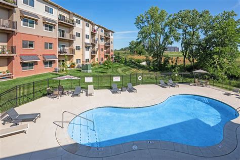 Cascades At Jordan Creek Apartments In West Des Moines Ia