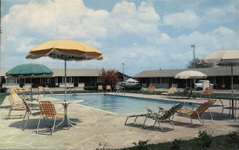 Cumberland Motel Manchester, TN Postcard