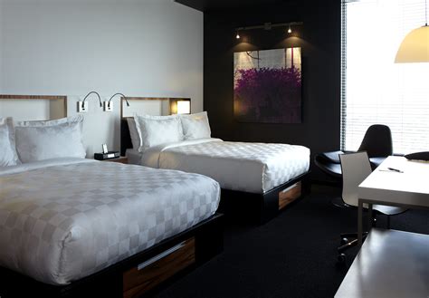 2 Bedroom Suite Hotels Toronto Airport Canada | www.resnooze.com