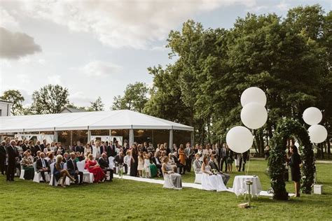 Pałac Rozalin ślub w plenerze i wesele w namiocie