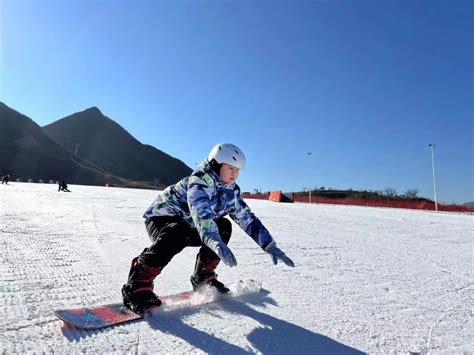 野三坡景区开园啦2023年1月14日野三坡百里峡和鱼谷洞泉景区正式开园迎客 保定正爱盟国际旅行社有限公司官网 野三坡公司团建拓展 野三坡红色党建 野三坡团建活动方案 周边公司团建