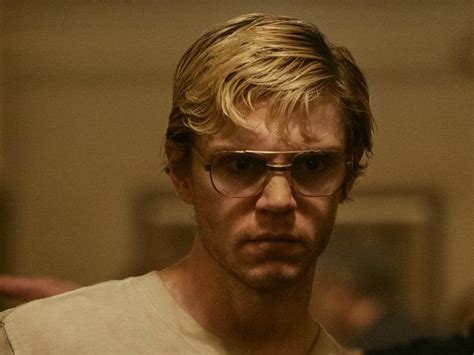 Seri katil Jeffrey Dahmer ın hikayesinin anlatıldığı dizi Netflix te