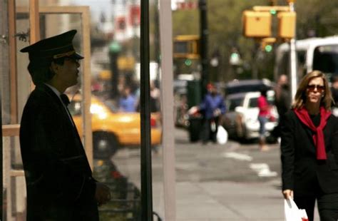 From The Doorman To The Cleaner Tis The Season To Tip New York City